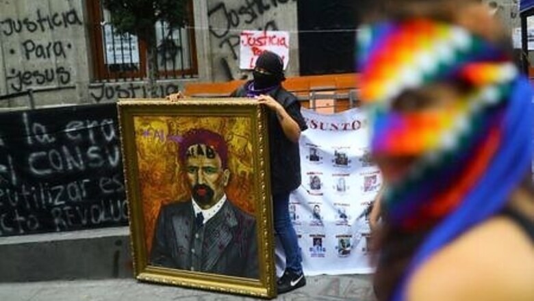 Demanding Justice, Feminist Activists Occupy Offices In Mexico