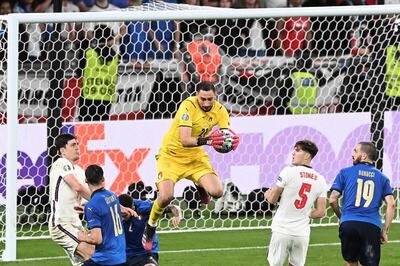 Euro 2020 Final: Italy's Gianluigi Donnarumma Explains Why He Didn't Celebrate after Saving Penalty Shots