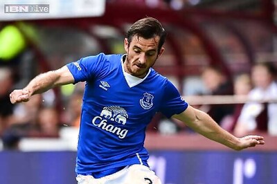 Everton defender Leighton Baines out for at least three months