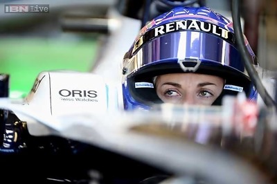 Susie Wolff adds female face to Friday F1 practice