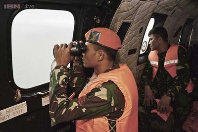 Divers resume search for victims and fuselage of AirAsia QZ8501 jet