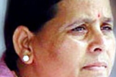 Bihar govt harrassing masses: Rabri