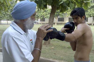 Vijender to lead India's CWG boxing challenge