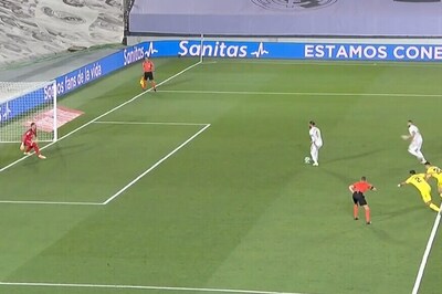 Sergio Ramos and Karim Benzema Try The 'Pass-Penalty', Get it Hilariously Wrong