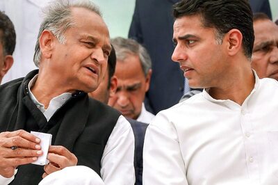 Cold War Continues in Rajasthan Congress: Gehlot to Hold 2-day Chintan Shivir Amid Pilot's Busy Roadshow Schedule | Updates
