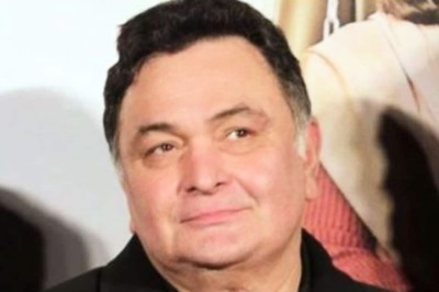 Bollywood Pays Tribute to Rishi Kapoor on First Death Anniversary