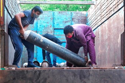 4 Hospitals in Delhi Send SOS Call for Oxygen, Kejriwal Govt Asks Residents to Donate Cylinders