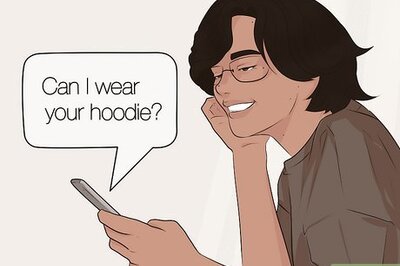 How to Ask Your Boyfriend for His Hoodie over Text
