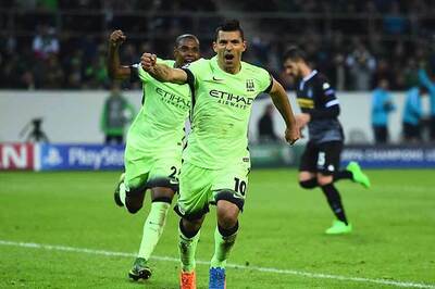 Champions League: Sergio Aguero penalty gives Manchester City 2-1 win over Gladbach