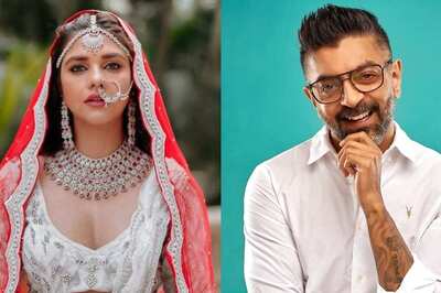Dalljiet Kaur Talks About Making 'Right Decisions', 'Moving Ahead' Amid Divorce Rumours: 'Hum Bada Darte...'