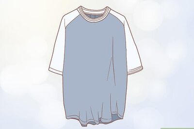 How to Tie the Sides of a Shirt