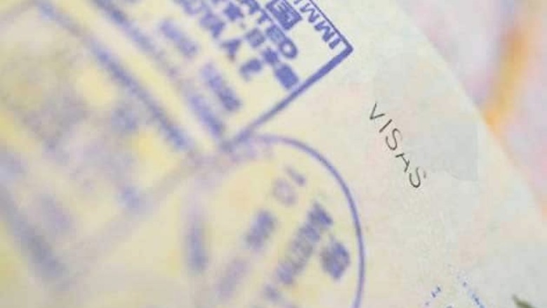 'India-Pak to sign new visa accord to help businessmen'