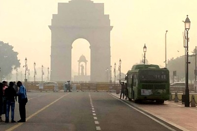 Delhi Pollution: Smoke Intrusion from Farm Fires in Oct-Nov Lowest in Four Years, Says CSE