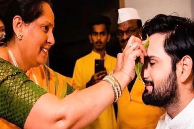 Siddharth Chandekar Wishes His Mother on Birthday With An Adorable Photo