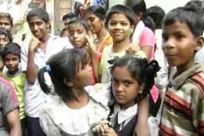 Mumbai slum dances in joy at Slumdog's Oscar glory