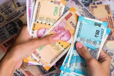 Mother's Day 2021: Gift These Financial and Meaningful Gifts to Your Mom on Mother’s Day