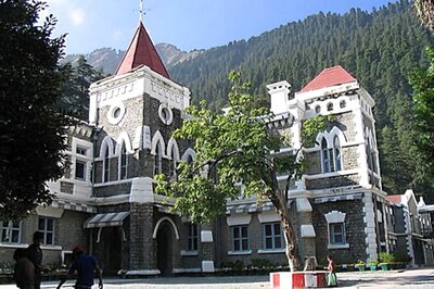 Uttarakhand HC Asks Former CMs to Pay Rent for Staying in Govt Bungalow After Demitting Office