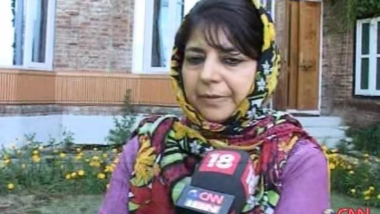 Omar thirsty for power, says Mehbooba Mufti