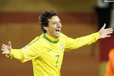 Brazil's Elano set to return against Chile