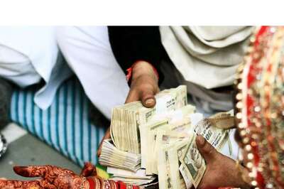 Andhra Woman Stages Silent Protest Outside In-laws' House Over Dowry Demands​