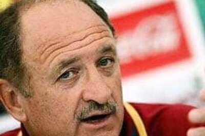 Scolari says he could be English coach