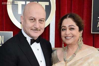 I like Anupam in negative roles, says wife Kirron Kher