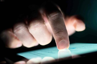 A new technology that could allow your touchscreen keyboard to actually feel like a physical keyboard