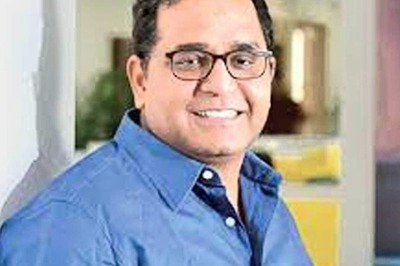 Paytm Chief Vijay Shekhar Sharma Offers Prayers at Tirupati Temple Ahead of IPO