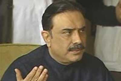 Zardari to become Pak PM in 3 months: Report