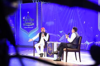 Ahead of Bengal Polls, Akhilesh Yadav Promises Full Support to Mamata Banerjee