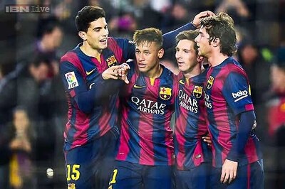 Neymar, Messi help Barcelona rout Elche 5-0 in Copa del Rey