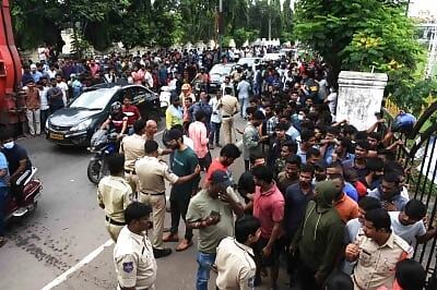 Chaos Continues for Second Consecutive Day at Gymkhana Grounds for India vs Australia Tickets