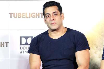 Salman Khan to Pay Tribute to 'Onscreen Mother' Reema Lagoo at IIFA 2017