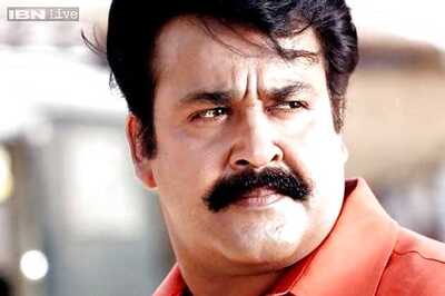 Balachander lauds Malayalam film 'Drishyam', salutes Mohanlal