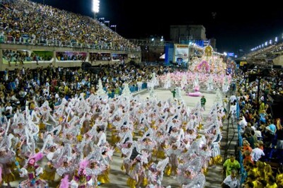 One dead, two hurt during pre-carnival festivities in Rio