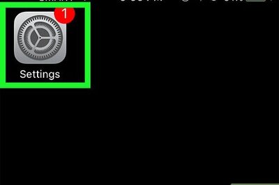 How to Put Photos on an iPhone