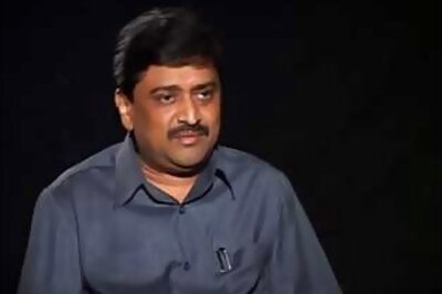 Ashok Chavan to continue as Maharashtra CM