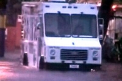 Hurricane Dean pounds Jamaica, island isolated