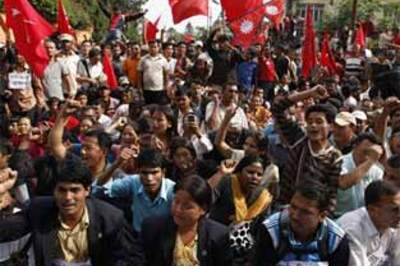 UN urges restraint as Maoist strike turns violent in Nepal