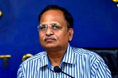 Third Covid-19 Peak is Longer Than Previous Ones, May Subside Soon: Delhi Health Minister Satyendar Jain