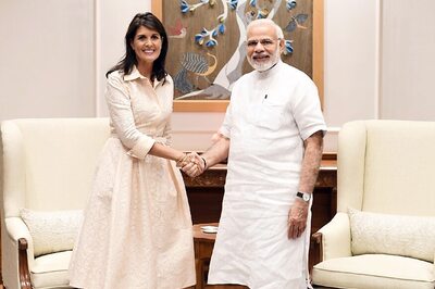 Nikki Haley Meets PM Modi, Advises Against Iran Oil Imports as US Official Threatens Sanctions
