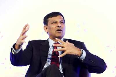 Rajan Warns Against 'Euphoria' Over Fastest-Growing Tag