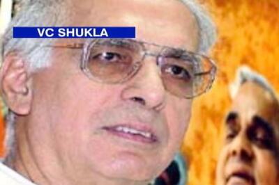 Maoists massacre: V C Shukla shows signs of improvement, not out of danger zone yet