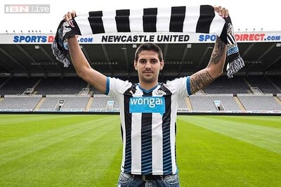 Newcastle United sign Serbia forward Aleksandar Mitrovic