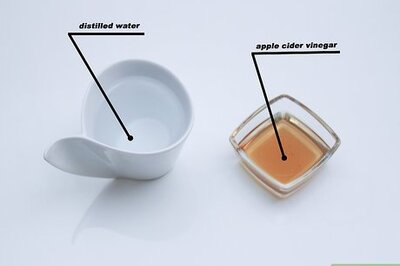 How to Make a Hair Lightening Spray