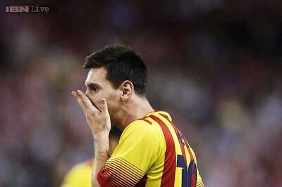 Injured Messi off Barca's squad for Malaga visit