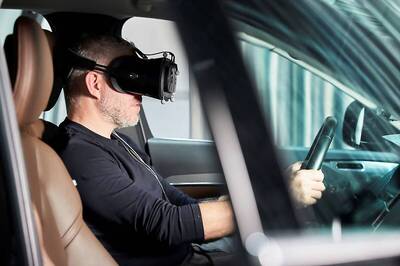 Internet of Things: How IoT is Changing Vehicles and Urban Transportation - Explained