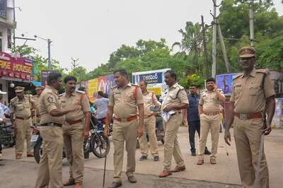 Cab Driver Stabbed to Death For Not Giving Pass in Delhi; 3 Accused Identified