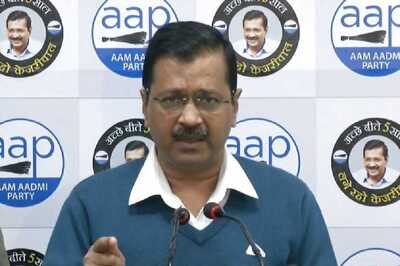 AAP Gives Services to People Instead of Indulging in Corruption, Says Kejriwal