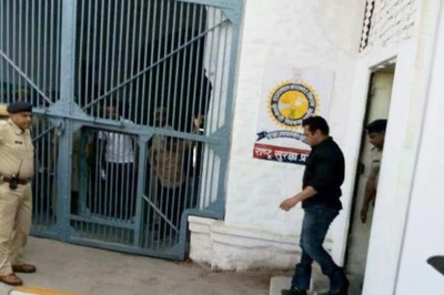 Salman Khan Jailed as He's a Muslim, Says Pakistan Foreign Minister